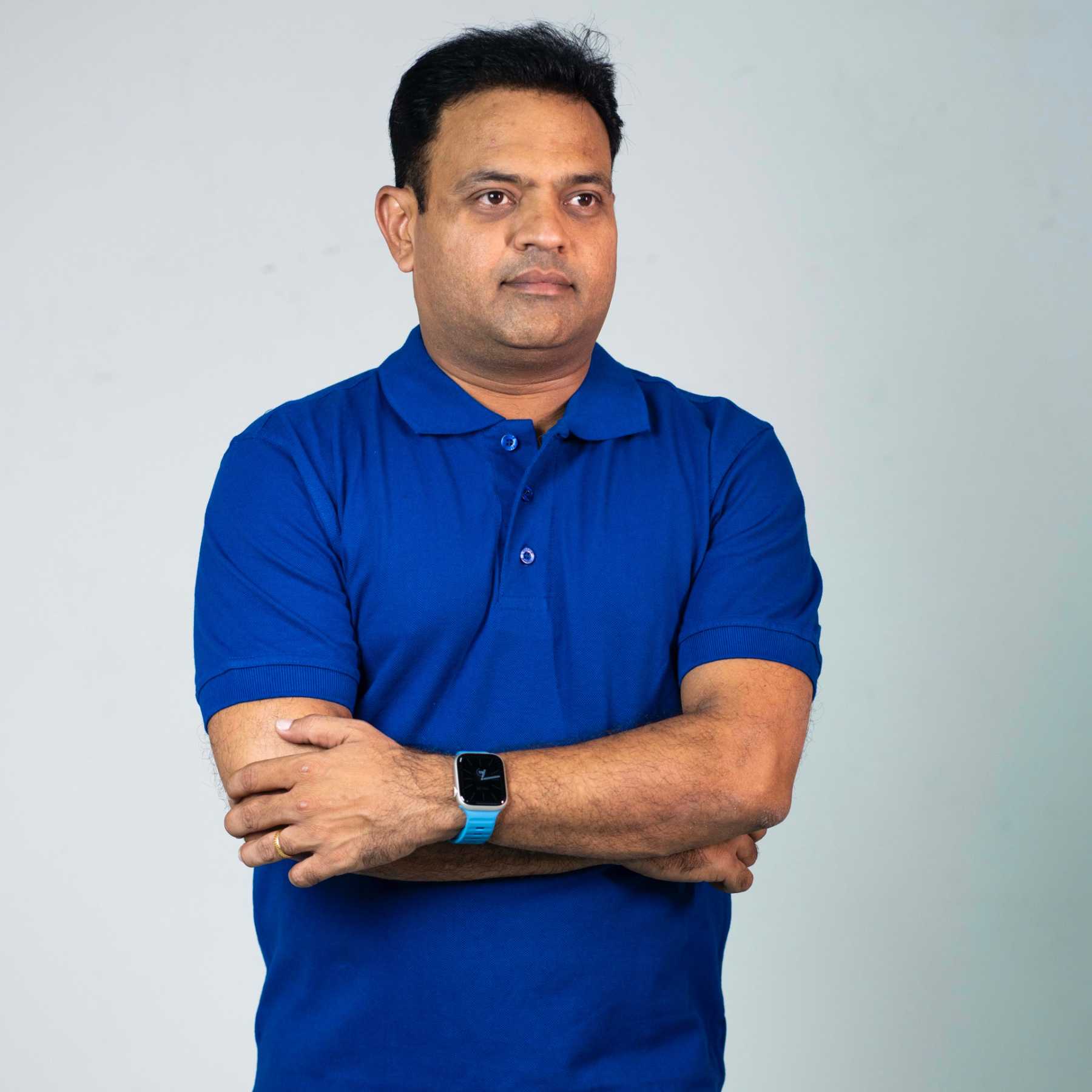 plain-royal-blue-240-gsm-polo-tshirt2