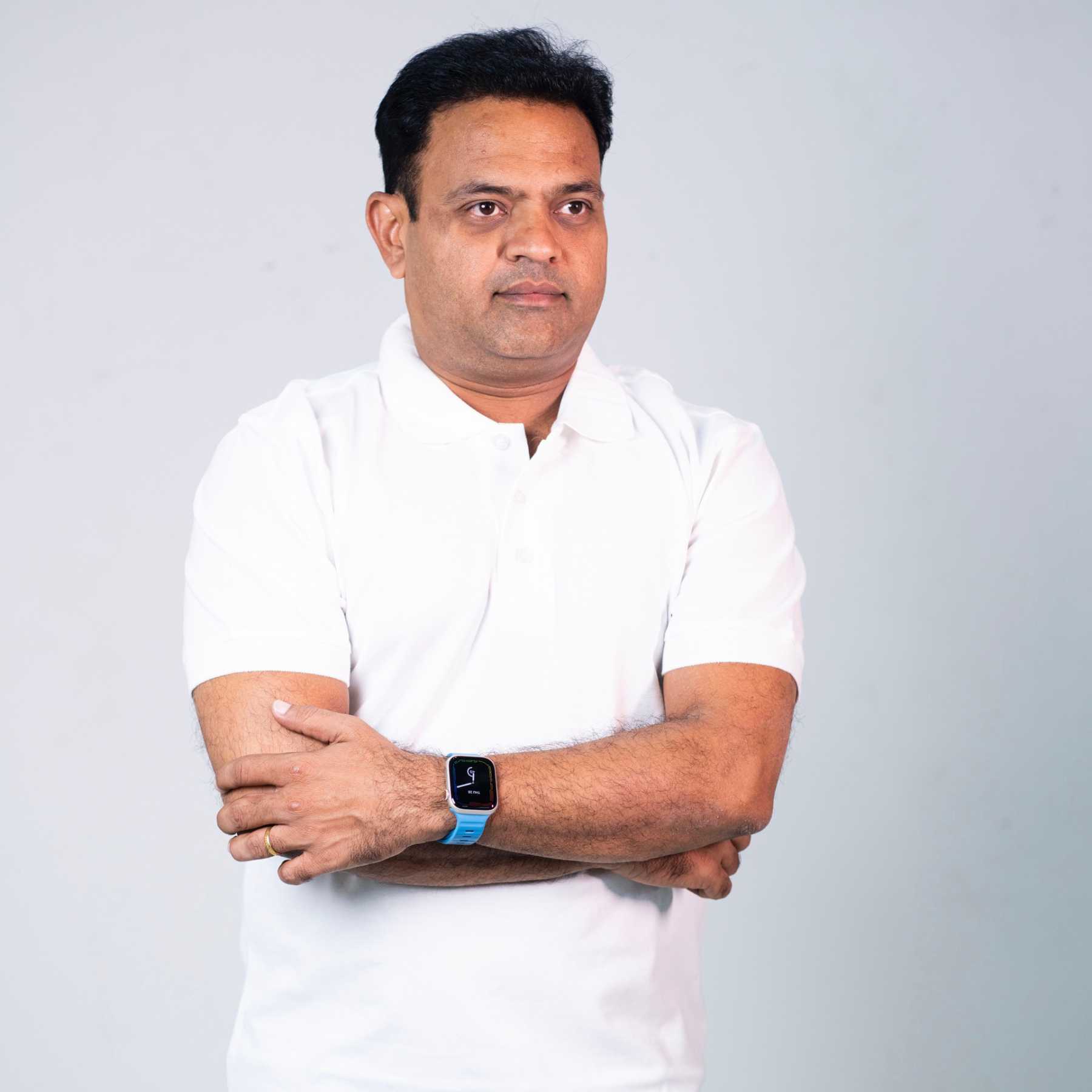 plain-white-240-gsm-polo-tshirt2