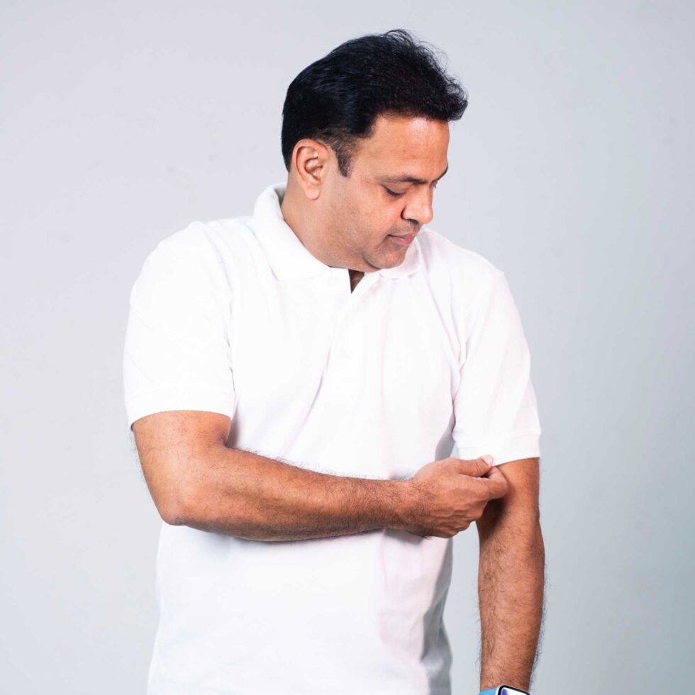 plain-white-240-gsm-polo-tshirt3